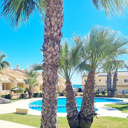 Casa En Punta Prima Holiday home